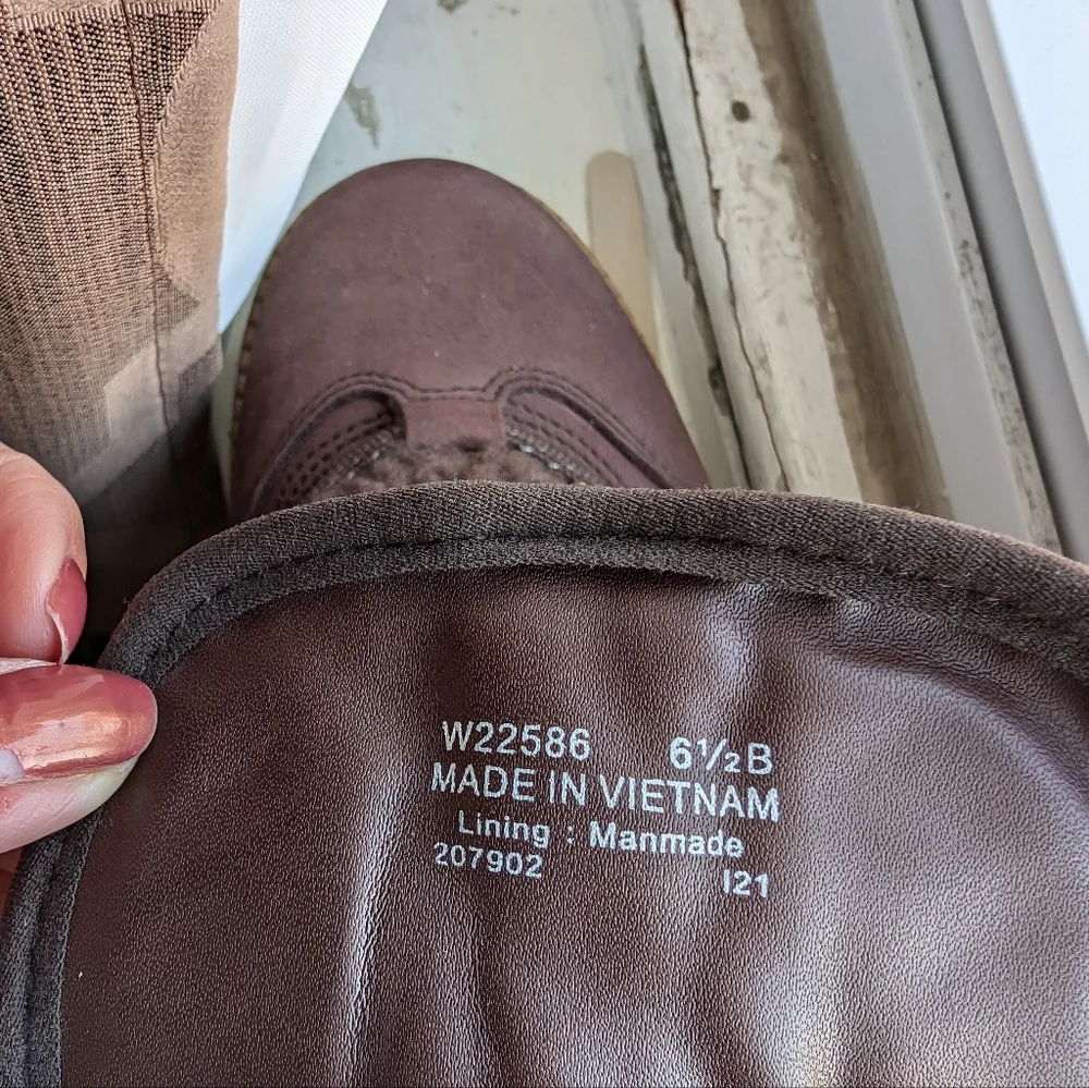 Cole Haan Women Zerogrand Lodge Hiking Boots  - Picture 4 of 5